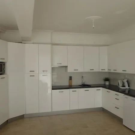 Marina View Apartment Gulluk